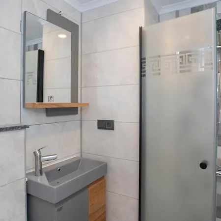 Sefa - City Center Apartment